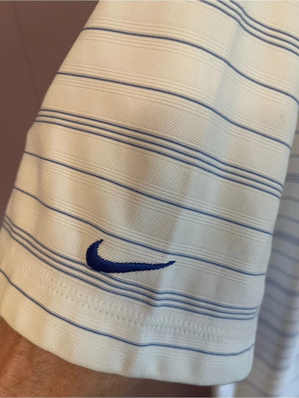 Nike Men’s Cream Polo with Thin Light Blue Stripes